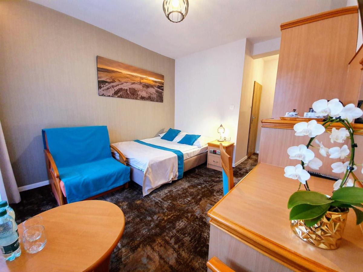 Gosciniec Pod Skrzycznem Hotell Szczyrk Eksteriør bilde